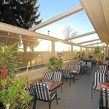 酒店 Hotel-restaurant Axion