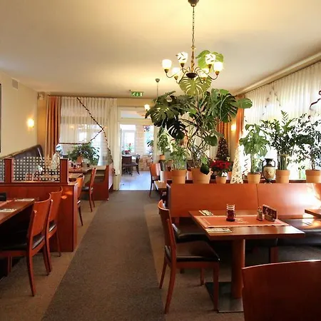 Hotel-restaurant Axion Otel 3*