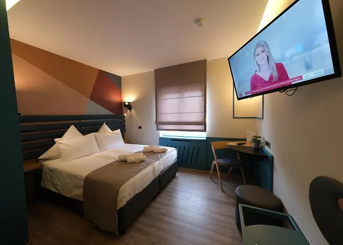 Hotel Hotel-restaurant Axion 3*